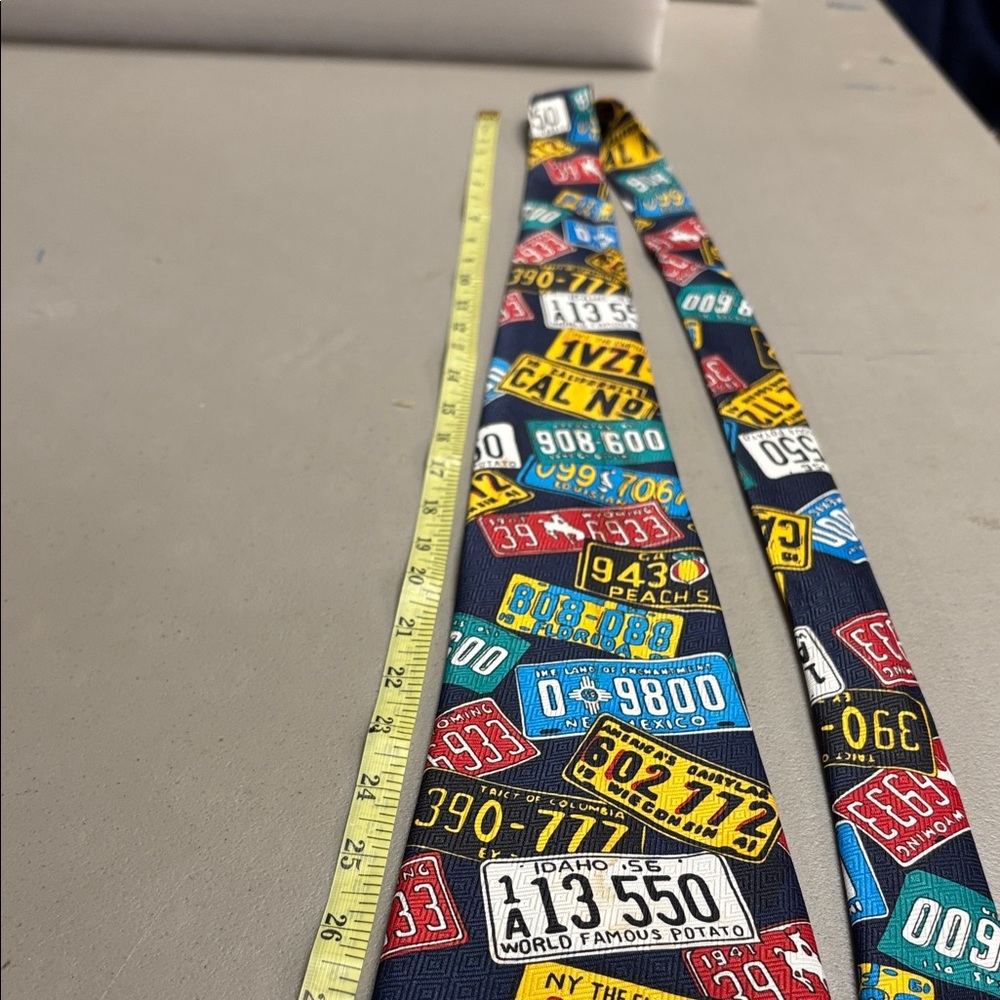 Colorful License Plate Patterned Tie - Picture 2 of 3